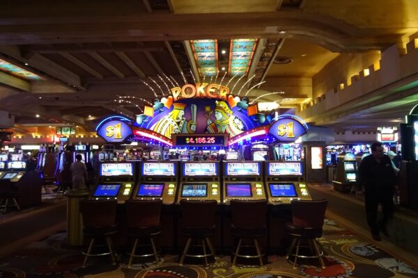 Wat zijn de beste manieren om te winnen bij online casinospellen?